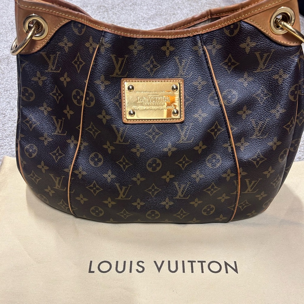 Louis Vuitton monogram galliera